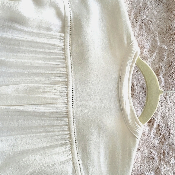 Women's white Abercrombie and Fitch blouse XS - Picture 5 of 12